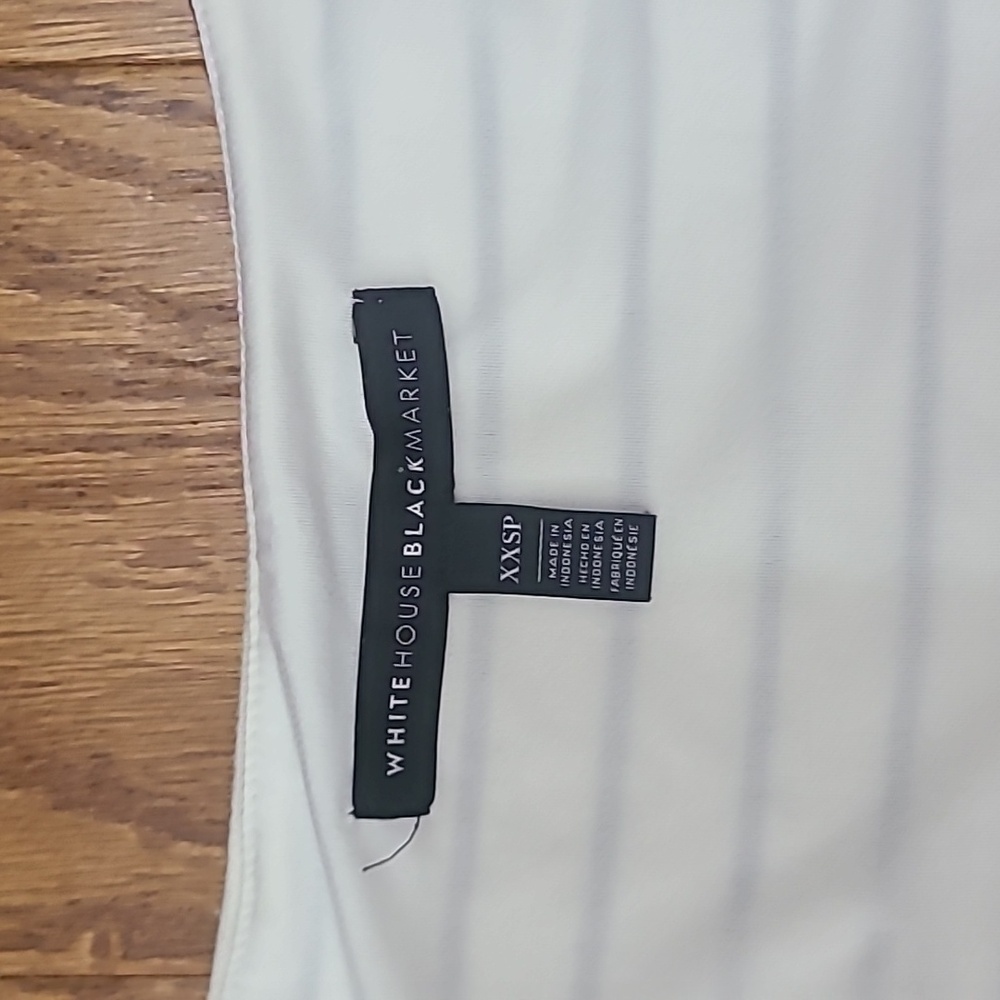 White House Black Market Short Sleeve Striped Top - Picture 2 of 4